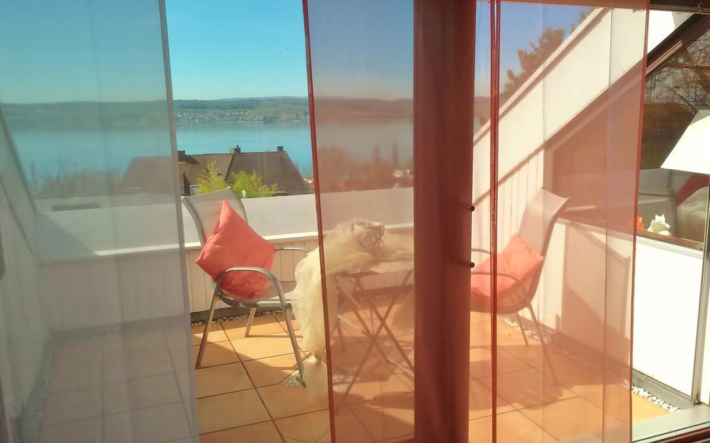 Ferienwohnung Mit Seeblick Und Dachterrasse In Ueberlingen Bilik gambar