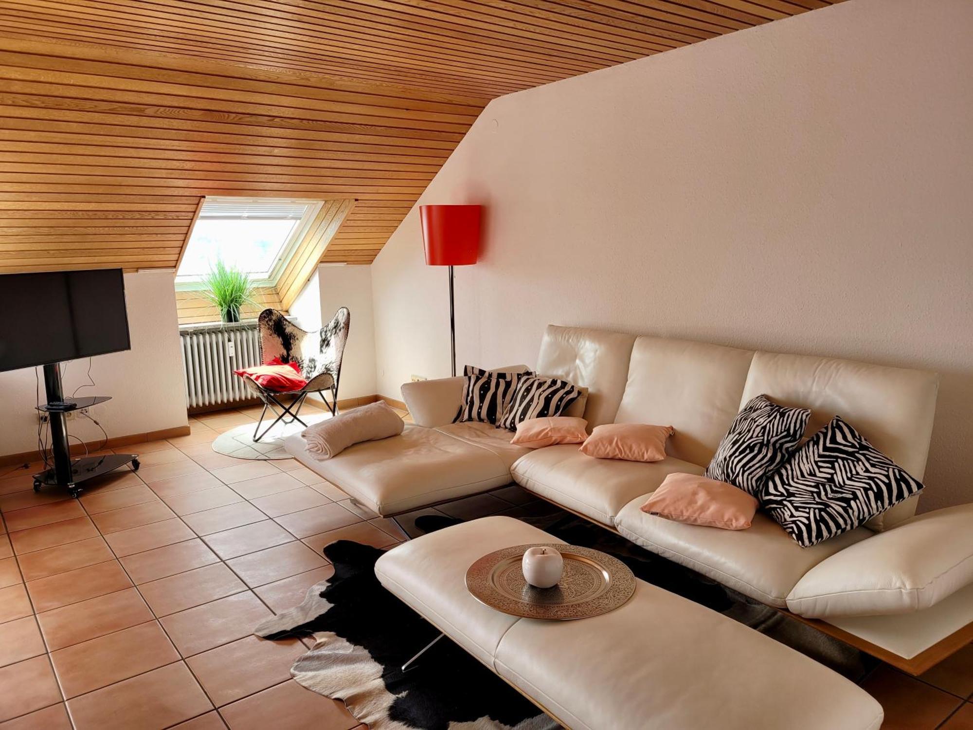 Ferienwohnung Mit Seeblick Und Dachterrasse In Ueberlingen Luaran gambar