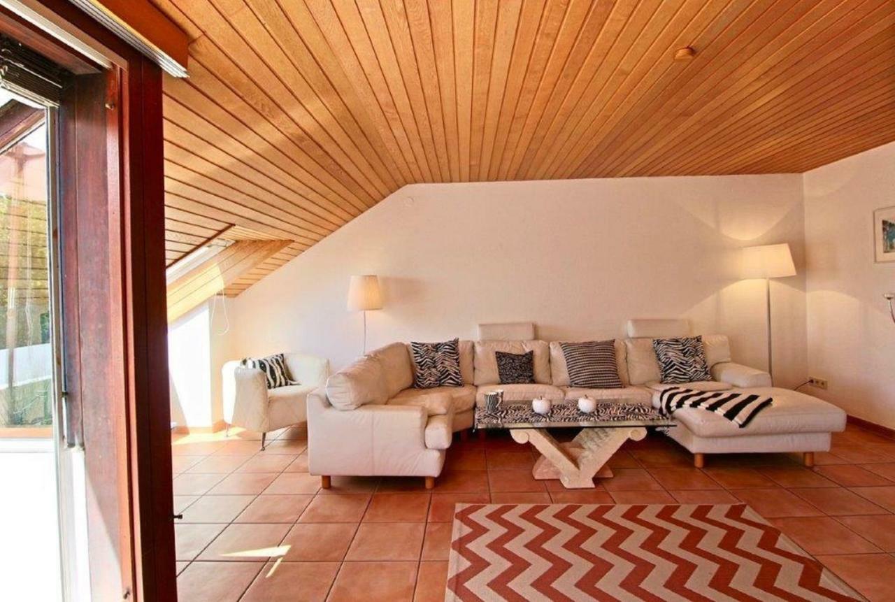 Ferienwohnung Mit Seeblick Und Dachterrasse In Ueberlingen Luaran gambar