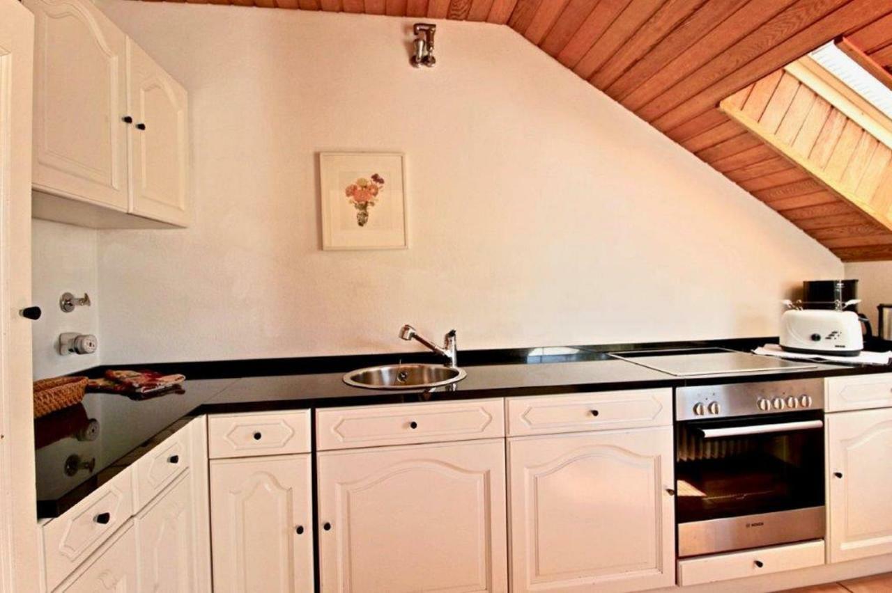 Ferienwohnung Mit Seeblick Und Dachterrasse In Ueberlingen Luaran gambar